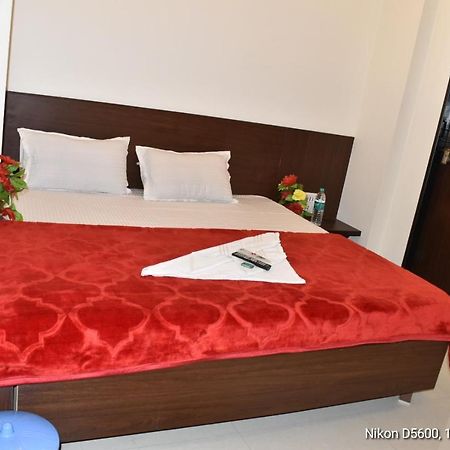 Hotel Sai Shatabdi Shirdi Exterior foto